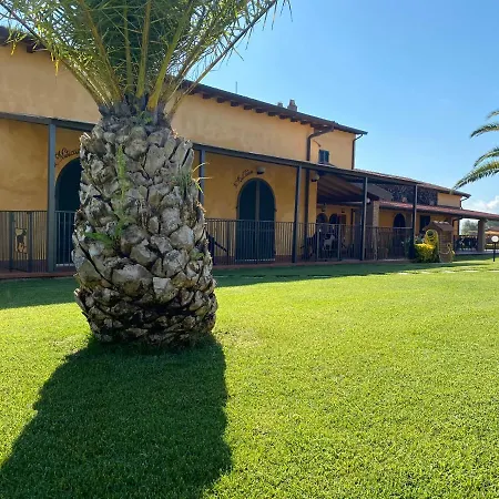 Borgo Bernabei Casa di campagna Buriano (Grosseto)