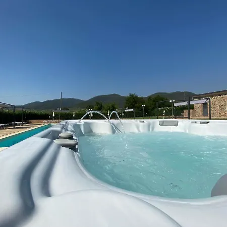 Casa di campagna Borgo Bernabei Buriano (Grosseto)